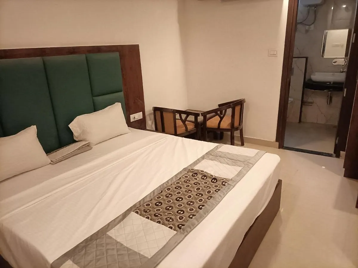 Hotel Tark Inn Near Igi Airport New Delhi