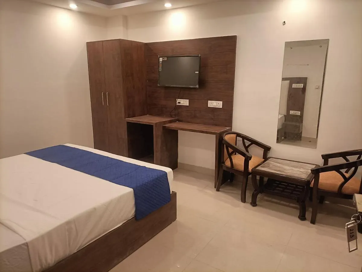 Hotel Tark Inn Near Igi Airport New Delhi India