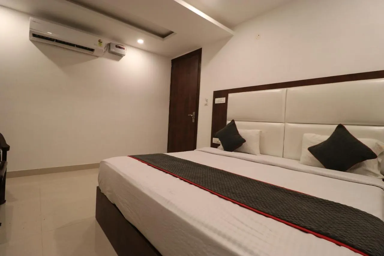 Hotel Tark Inn Near Igi Airport New Delhi India